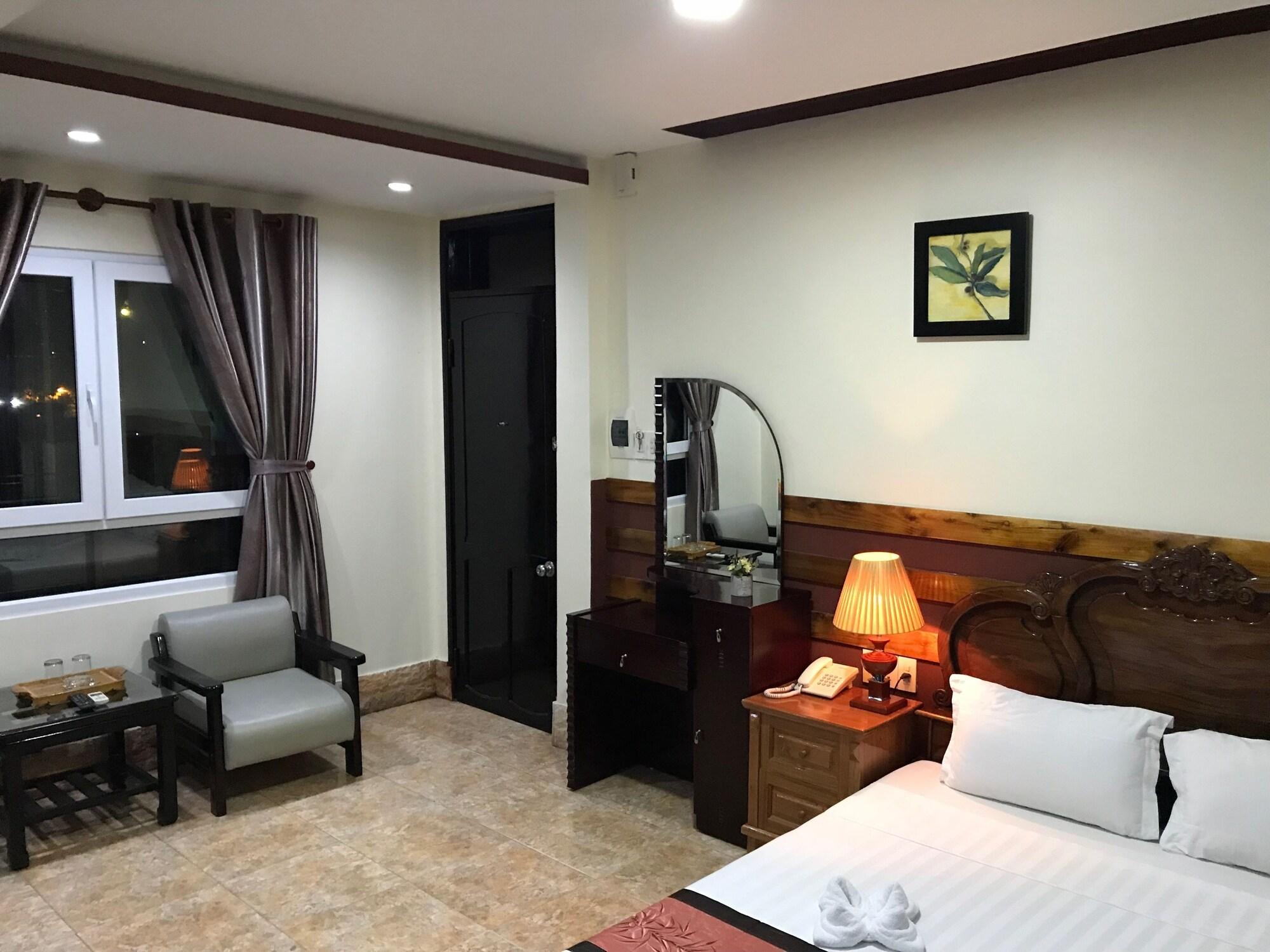 Sunny A Hotel Хюэ Экстерьер фото